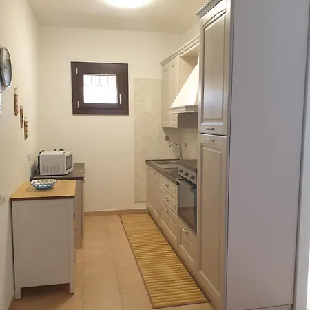 Lito's House In Ferienhaus