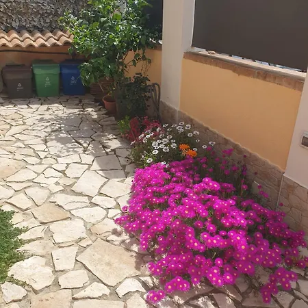 בית נופש Lito's House In